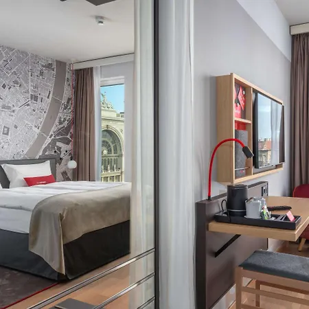 Ξενοδοχείο Intercityhotel