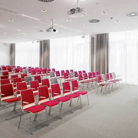 Intercityhotel 4* Βουδαπέστη