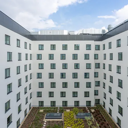 Intercityhotel 4* Budapest