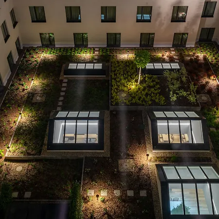 Intercityhotel Ξενοδοχείο 4*