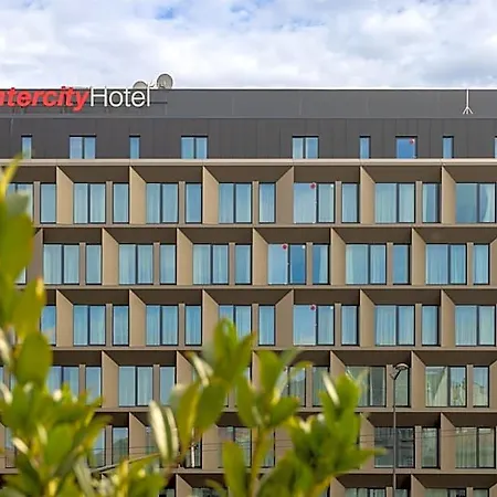 Intercityhotel 4*