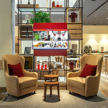 Intercityhotel Hotel 4*
