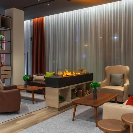 Hotel Intercityhotel 4*