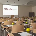 فندق Intercityhotel 4*