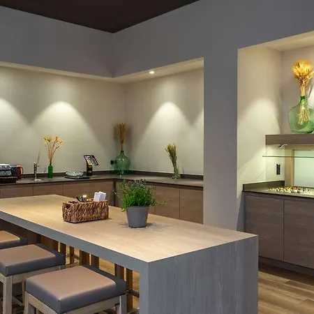 Intercityhotel Ξενοδοχείο Βουδαπέστη