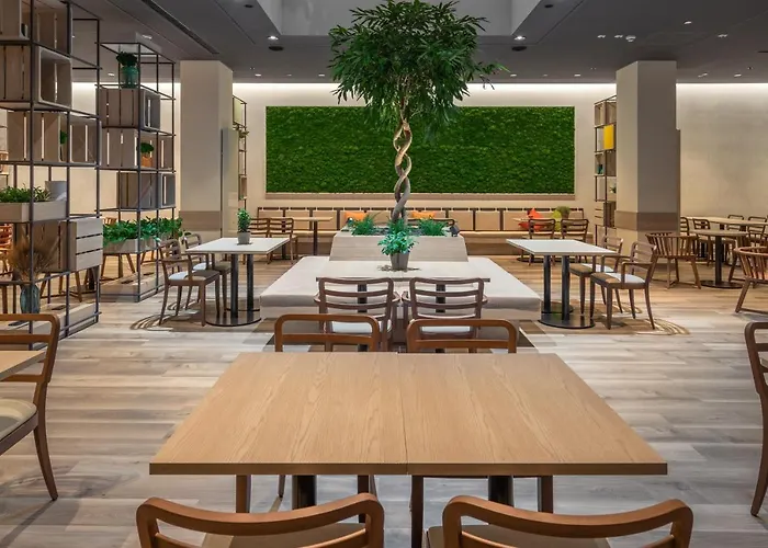 Intercityhotel 4* Budapest