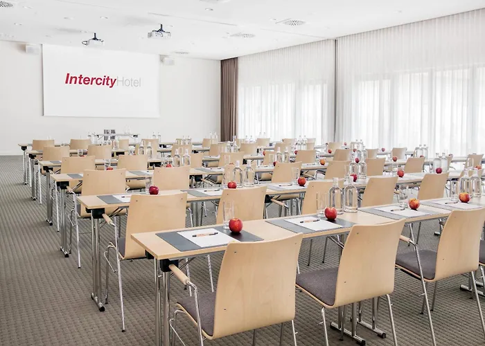 Hotel Intercityhotel 4*